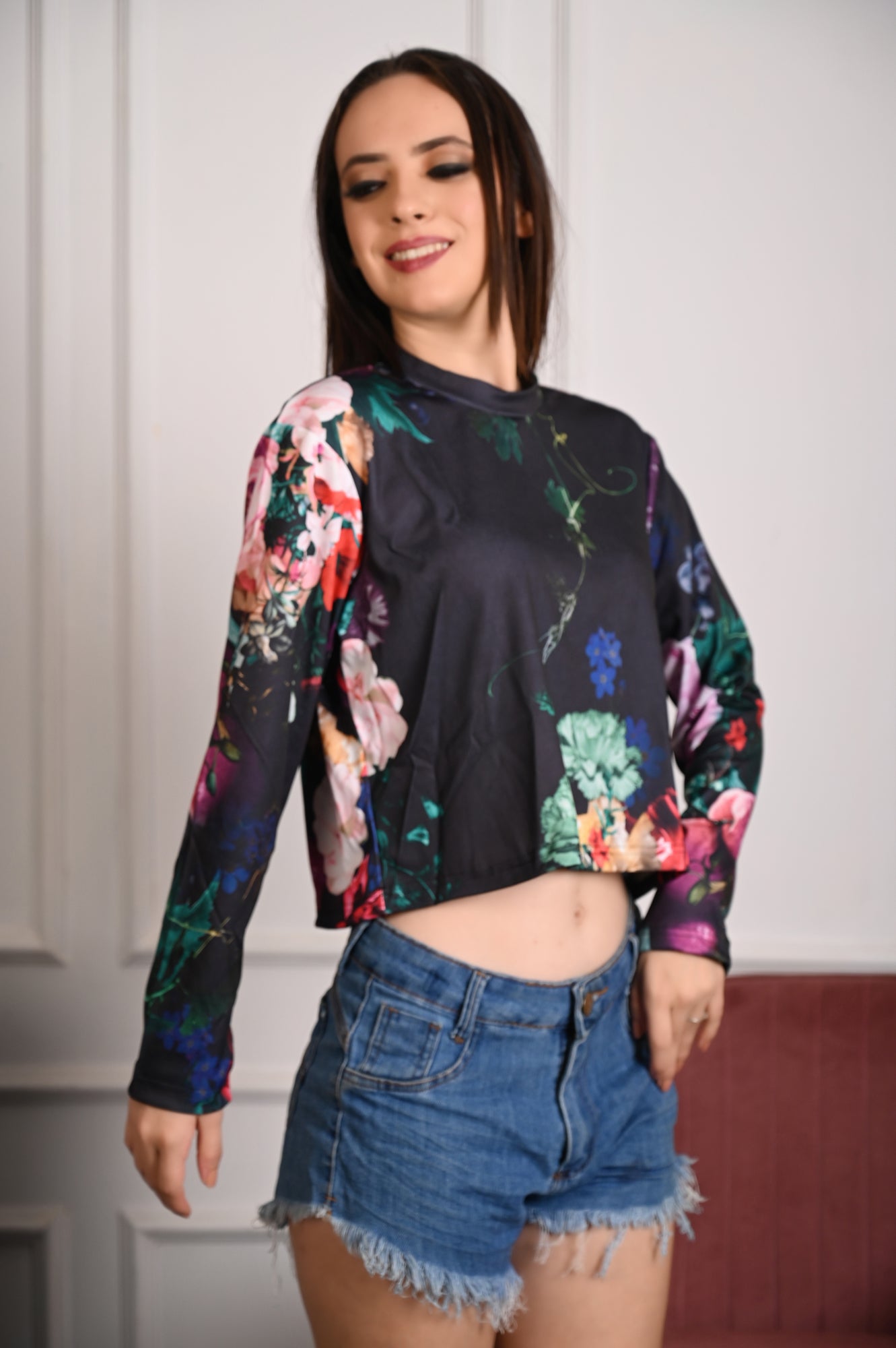 Noya - Black Rose Print Full Sleeve T-Shirt